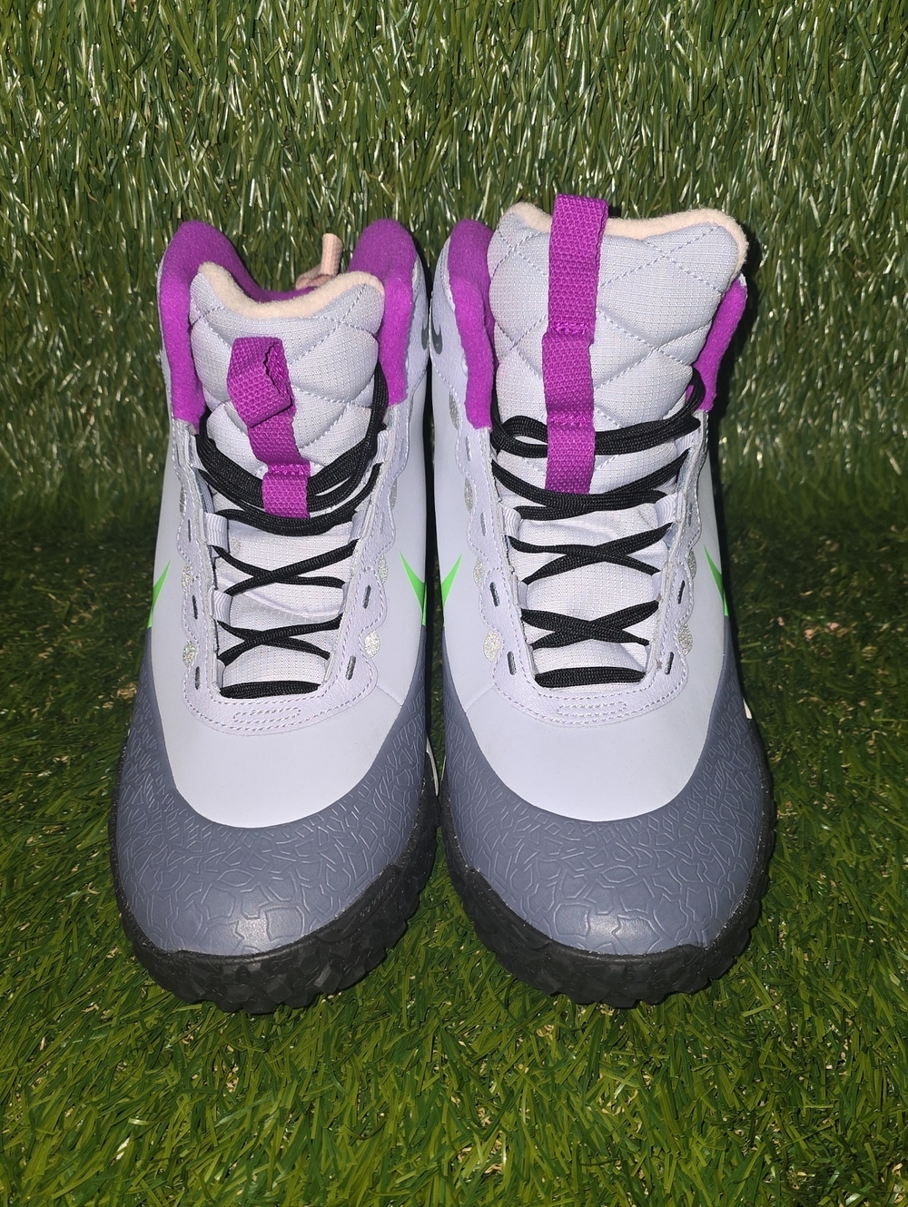 Nike-(GS) Nike Terrascout 'Ghost Vivid Purple Green Strike' Size 7Y.